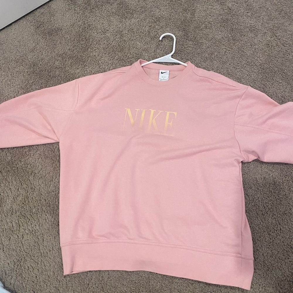 BRAND NEW nike crewneck
